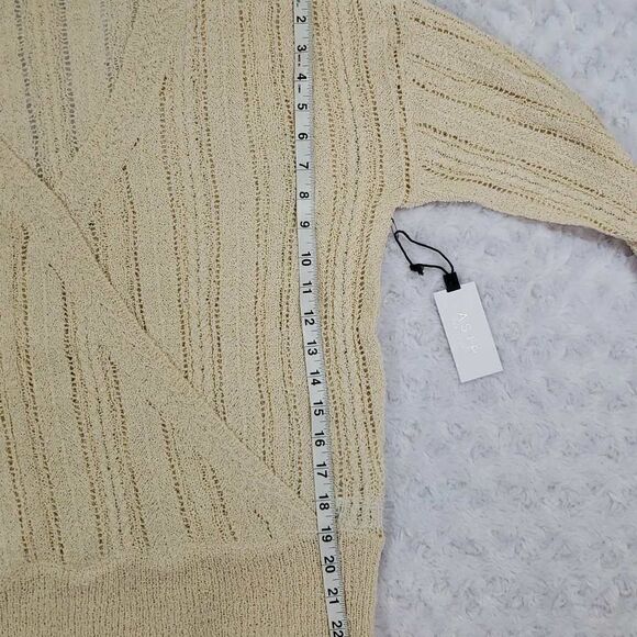 ASTR The Label Womens Wrap Front Pointelle Sweater Pullover Cream Size XL NWT - Picture 7 of 12